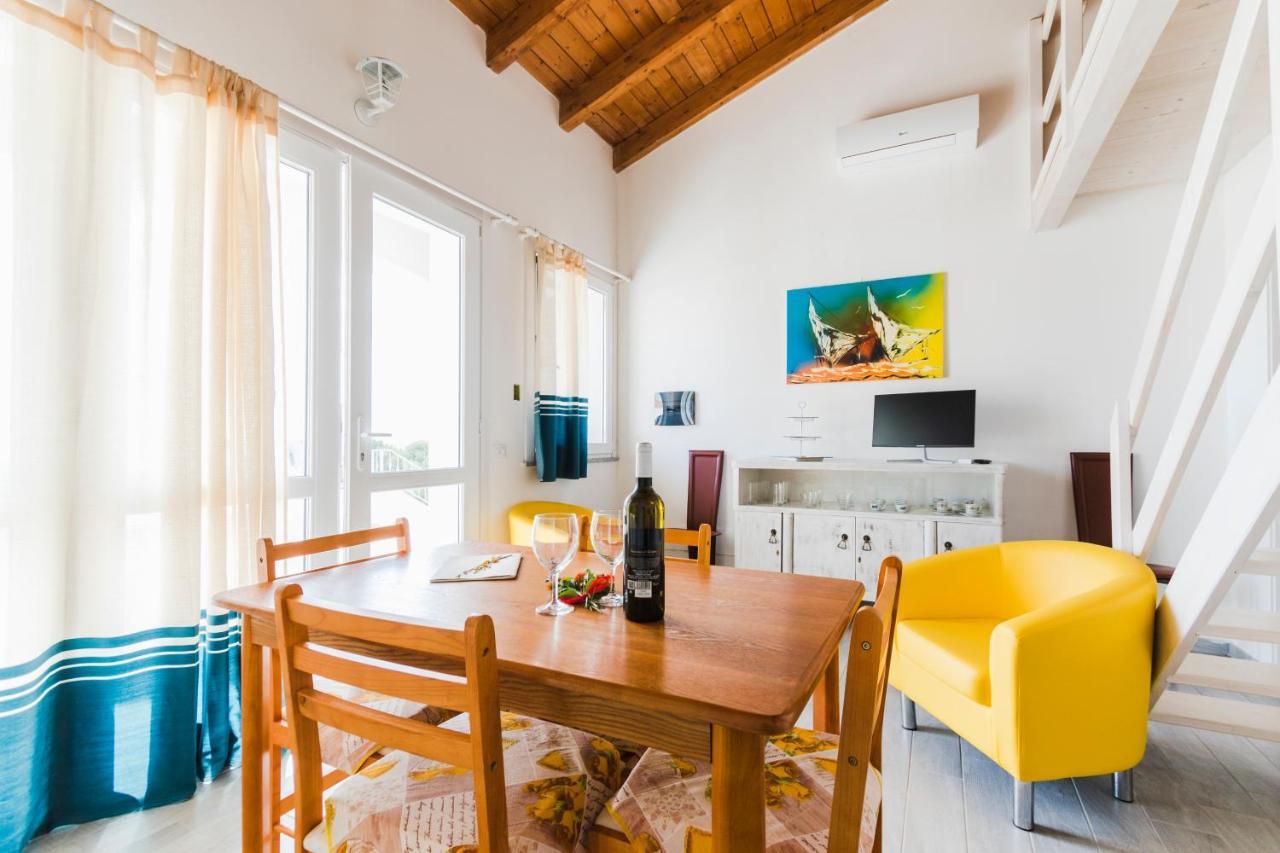 Residence Fior Di Sulcis カラゼッタ エクステリア 写真
