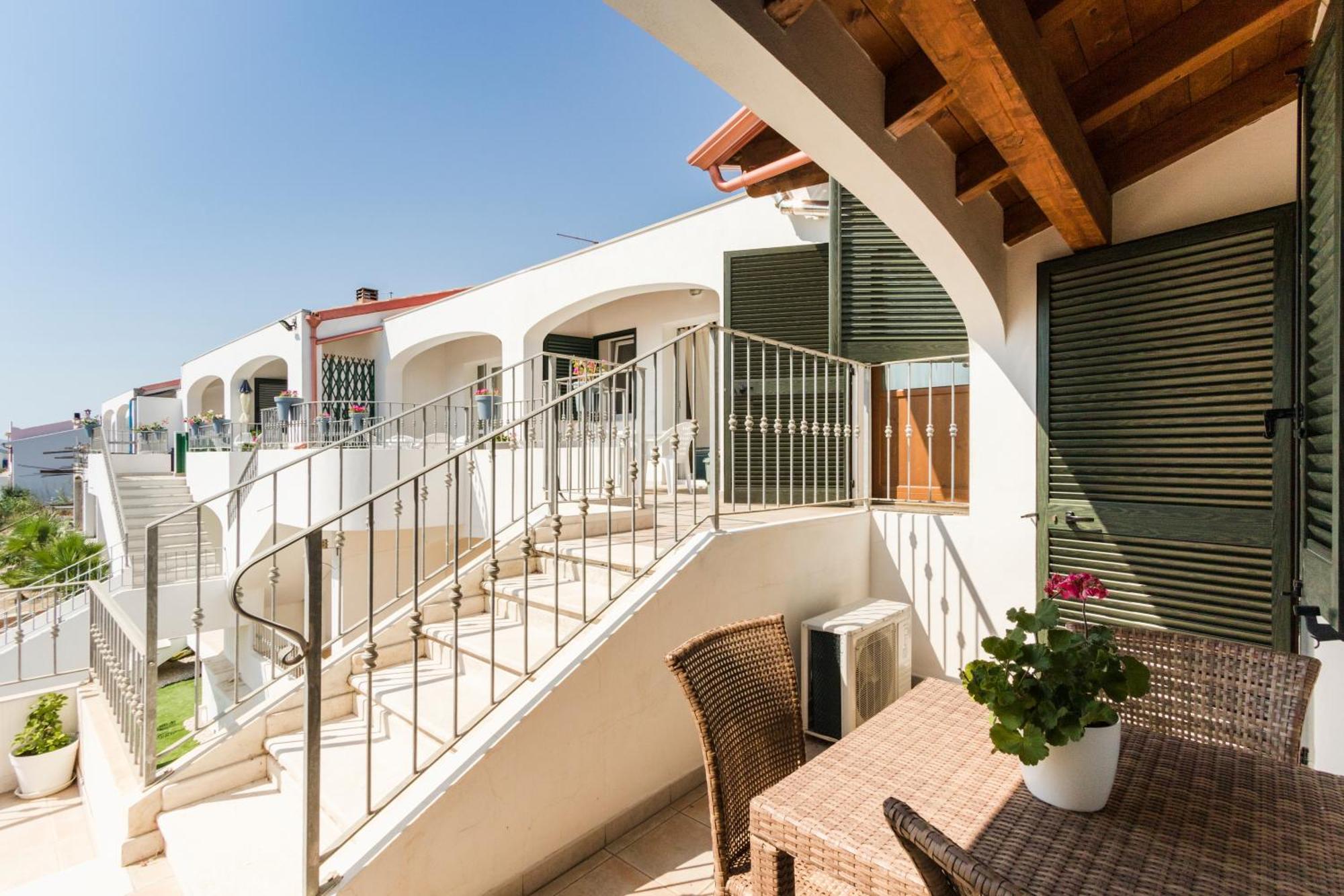 Residence Fior Di Sulcis カラゼッタ エクステリア 写真