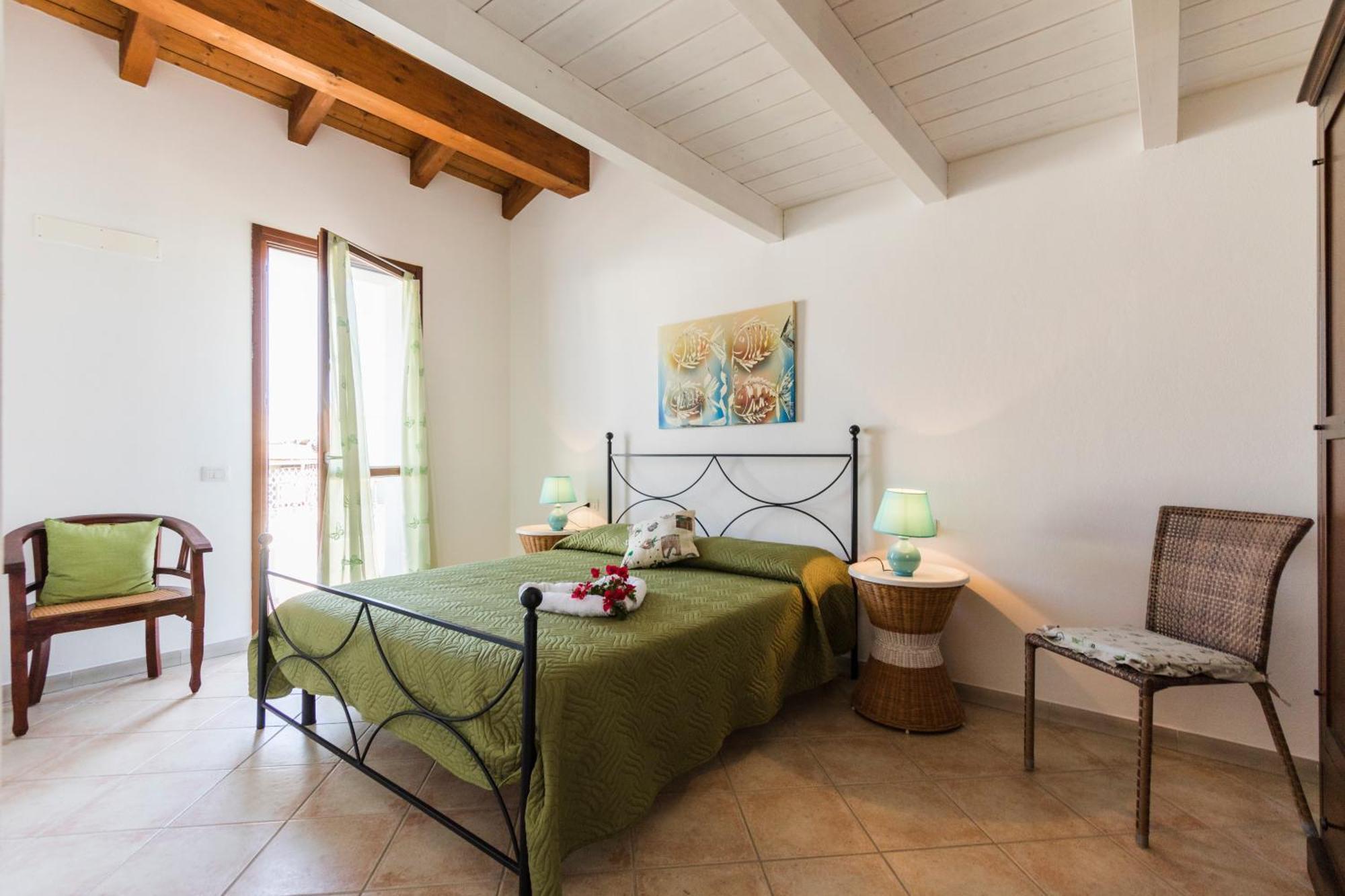 Residence Fior Di Sulcis カラゼッタ エクステリア 写真